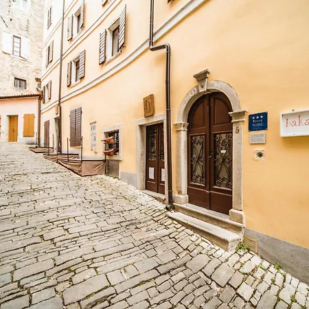 Borgo Sereno B&B 모토분