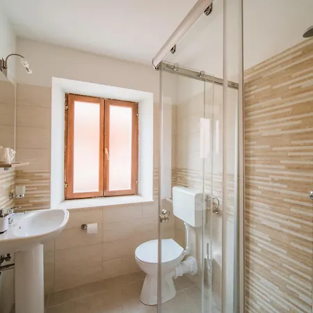Borgo Sereno Oda ve Kahvaltı Motovun